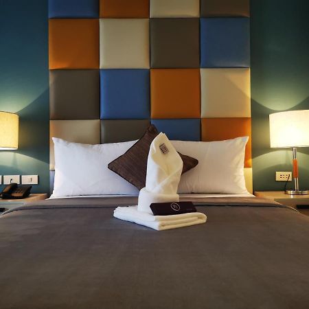 Yes Hotel Pandi Bulacan Extérieur photo