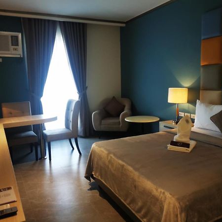 Yes Hotel Pandi Bulacan Extérieur photo